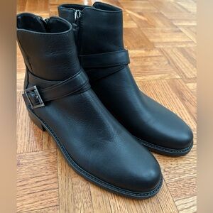 New AQUATALIA black leather boots size 8